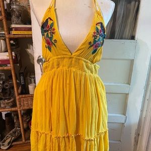 Backless tropical summer dress